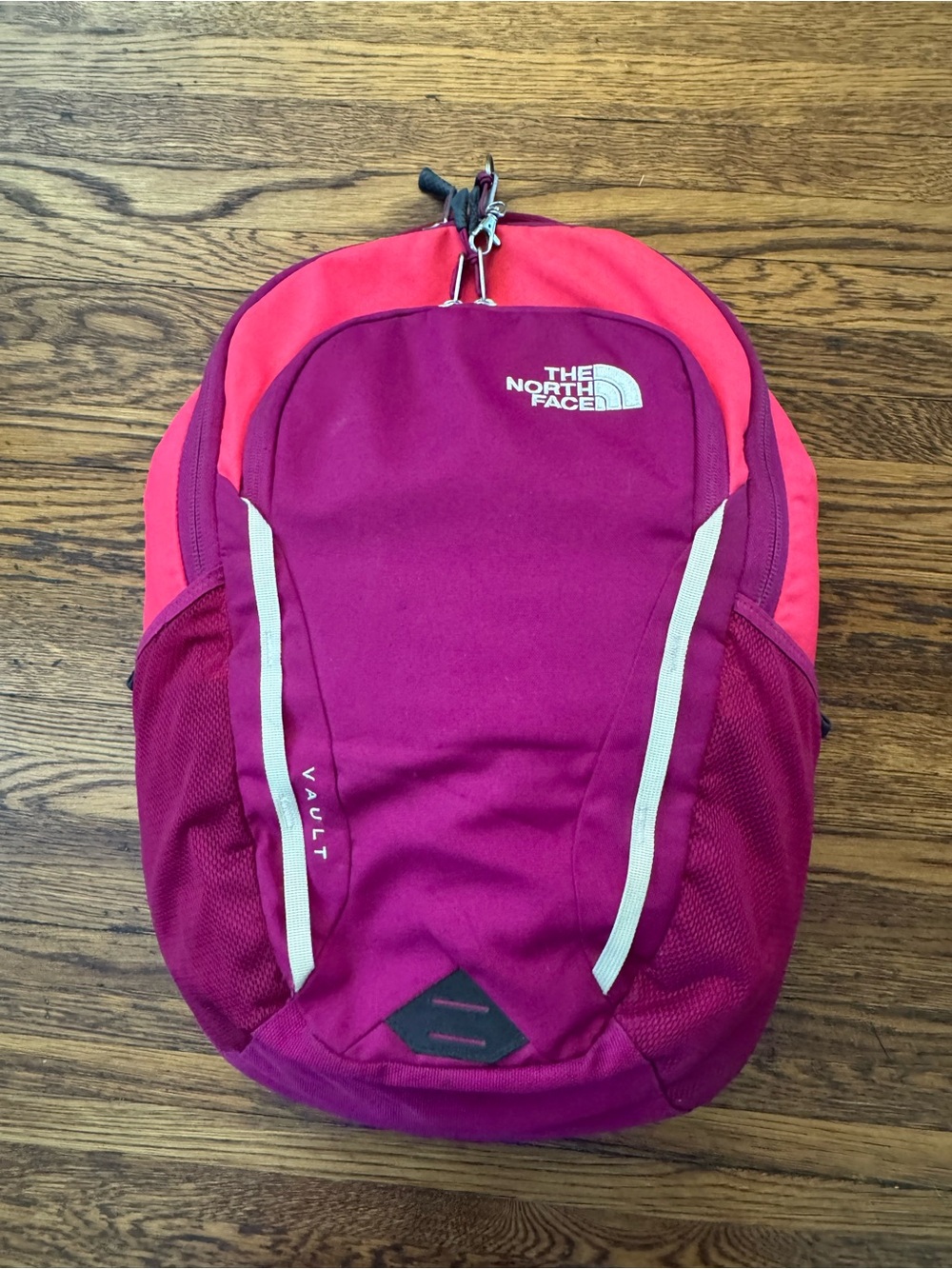 The North Face Women's Vault Backpack, Atomic Pink & Dramatic Plum